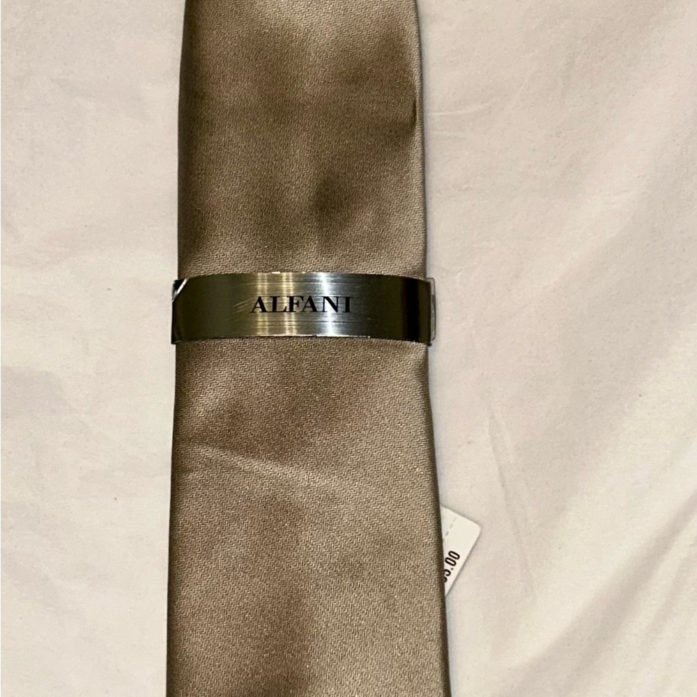 Alfani Solid Texture, Camel Colored Neck Tie: NWT Retail: $55